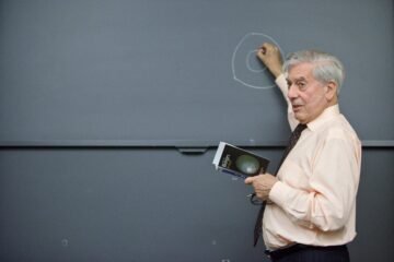 Mario Vargas Llosa, un hombre hecho de literatura