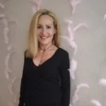 Patricia García Lamela emociona al público con una obra luminosa sobre el alma y la superación personal