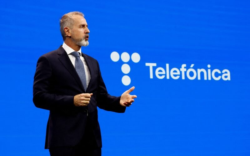 Telefónica incluirá un recorte del dividendo en su plan estratégico