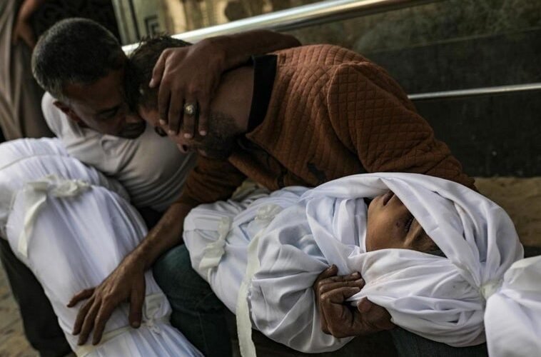 Israel retoma el alto el fuego tras matar a más de cien palestinos en Gaza