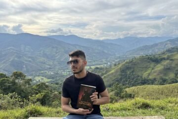 Nicolás Aguilera Cardona consolida su debut literario con una fantasía épica oscura de gran ambición narrativa