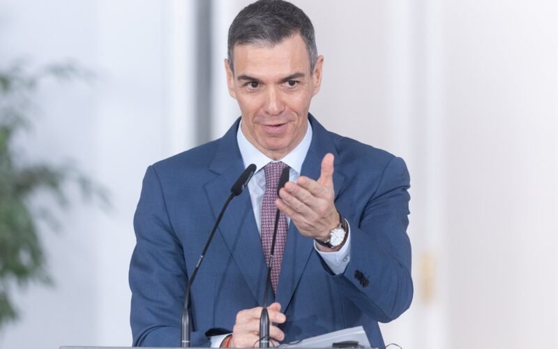 PSOE y Sumar abren una disputa jurídica para ver cómo frenar las subidas del alquiler