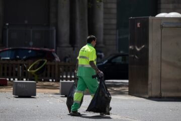 El Gobierno ofrece incentivos en el impuesto de sociedades para atraer a la patronal al acuerdo del salario mínimo