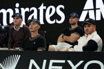 Alcaraz se reservaba un as en la manga: su hermano Álvaro, refuerzo para el banquillo