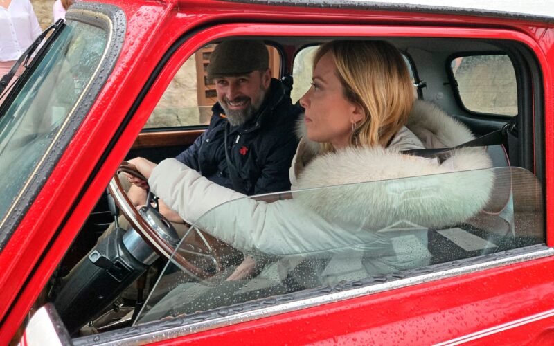 Vox dice a Trump sí a todo a costa de lo que sea, también de María Corina Machado