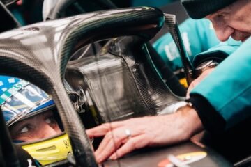 Aston Martin y Alonso acaparan toda la atención en los primeros tests de la temporada de la Fórmula 1