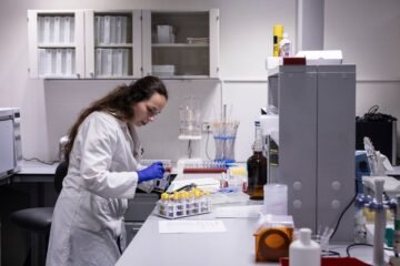 Menos de la mitad de los españoles cree que la ciencia podrá salvar el planeta