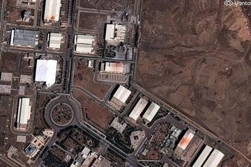 EE UU ataca una planta nuclear de Irán, que responde con misiles sobre el centro atómico de Israel