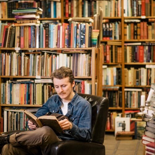 Protagonista femenina, lector masculino: los hombres sí leen a las mujeres