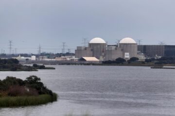 Iberdrola y Endesa reivindican la ampliación nuclear en España frente a la crisis energética