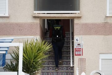 La Guardia Civil investiga el asesinato de una niña de tres años como un caso de violencia vicaria en Torrevieja