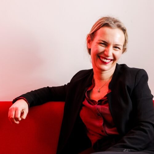 Lea Ypi, escritora: “Los dos grandes problemas del siglo XXI son el capitalismo y el estado-nación”