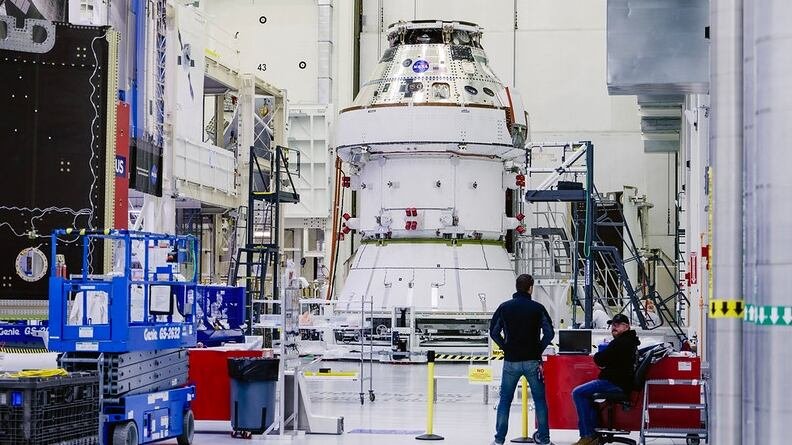 La arriesgada jugada de la nave Orion: viajar a la Luna en su primer vuelo con humanos a bordo