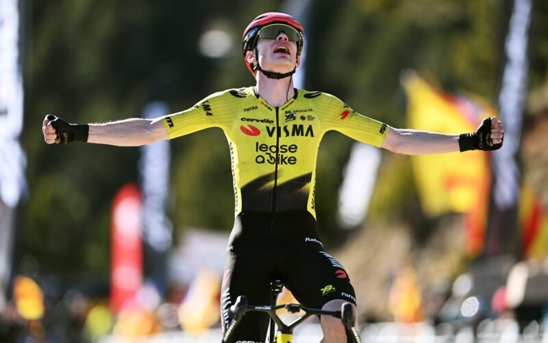 Vingegaard, exhibición y más de media Volta en el bolsillo