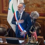 Emmanuel Grégoire, el nuevo alcalde de París que contó la agresión sexual que sufrió de niño