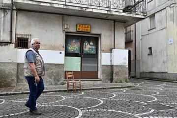 Calabria ofrece hasta 1.000 euros al mes a los universitarios para frenar la fuga de cerebros