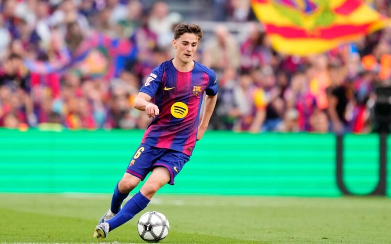 Hansi Flick recupera la vitamina: Gavi se asienta en el once con la mente en el Mundial