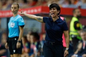 Sonia Bermúdez recupera a cuatro titulares como Cata Coll, Irene Paredes, Esther González y Mapi León para visitar a Inglaterra en Wembley