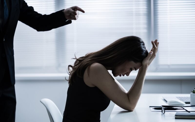 Relacionarse con personas tóxicas (sobre todo en la familia o el trabajo) acelera el envejecimiento