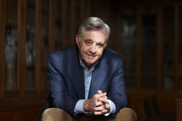 Rafael Bachiller, astrónomo: “Así imagino a los extraterrestres: como pequeños microbios”