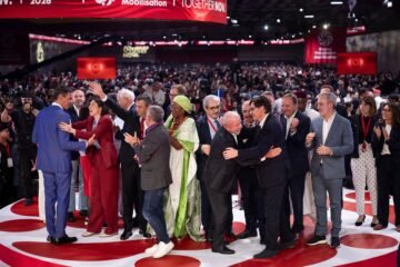 La fundación de Aznar adopta el lenguaje de Milei para criticar la cumbre de Barcelona: “Una ‘performance’ zurda”