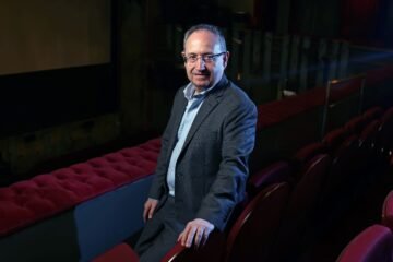 Jesús Cimarro, primer productor teatral galardonado con el premio Max de Honor