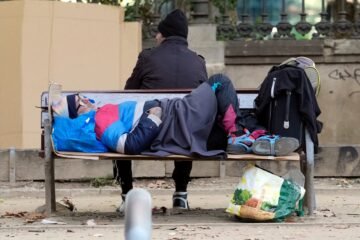 Polarización económica  e insularidad política