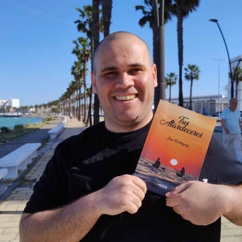 José Rodríguez debuta en la literatura con una obra poética íntima que convierte el amor en experiencia universal