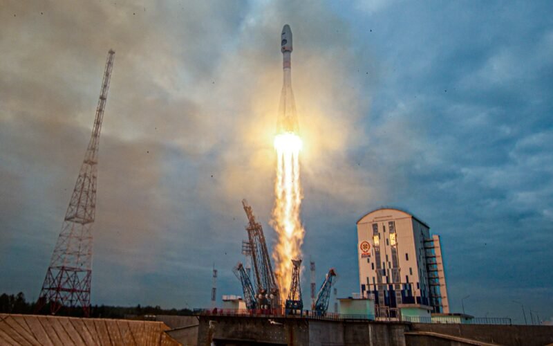 Rusia se descuelga de la carrera a la Luna y aplaza a 2028 el envío de su próxima nave