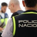 La Policía detiene a un médico de atención primaria por un delito de agresión sexual a varias pacientes de un centro de salud