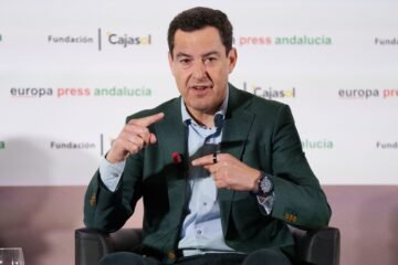 Moreno se abre a una coalición con Vox: “Los ciudadanos tienen siete días para decidir si gobierno solo o acompañado”