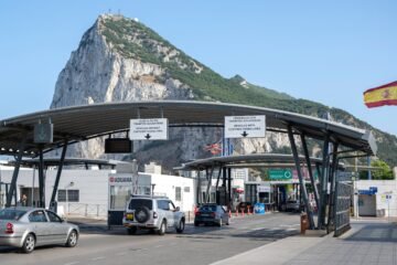 Hacienda propone sacar de la lista de paraísos fiscales a Gibraltar después de 35 años y plantea incluir a Rusia