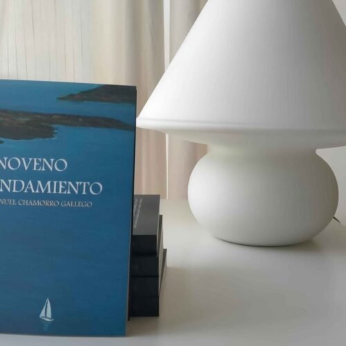 José Manuel Chamorro Gallego regresa con “El Noveno Mandamiento”, una colección de relatos que explora las contradicciones humanas