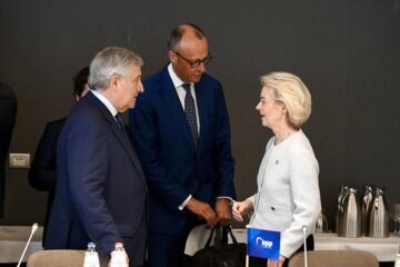 La UE debate cómo reequilibrar su relación con China sin iniciar una guerra comercial