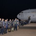 Estados Unidos despliega ya su músculo militar y financiero para auxiliar a Venezuela