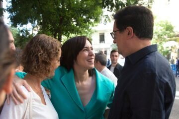 El PSOE lanza las primarias para las candidaturas locales y autonómicas con Madrid en ebullición
