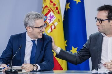 El Gobierno prorroga las rebajas a los combustibles, pero las irá retirando poco a poco durante el verano