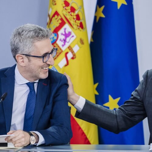 El Gobierno prorroga las rebajas a los combustibles, pero las irá retirando poco a poco durante el verano