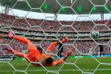 Muslera, ya todo te pasa por viejo