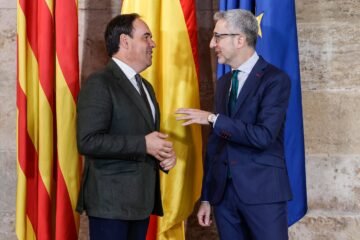 Hacienda solo logra convocar a cuatro comunidades para la financiación autonómica ante el rechazo de las del PP