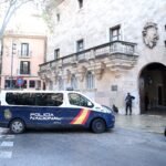 Condenados a cinco meses de cárcel seis jóvenes por realizar tatuajes vejatorios en la cara a un hombre con discapacidad en Mallorca