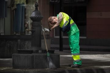 Los trabajadores que se incorporen ahora al mercado trabajarán de media casi 37 años, dos más que en 2015