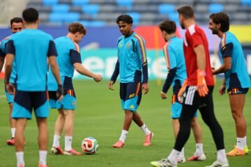 España y la memoria perdida del KO: busca contra Austria superar una eliminatoria de un Mundial por primera vez en 16 años