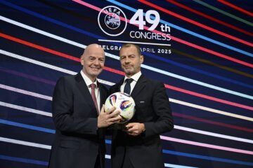 Infantino promete a las federaciones aumentar sus ingresos de tres a 86 millones de dólares si privatizan el Mundial