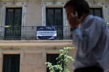 Quiero comprar un piso que está alquilado y ocuparlo de inmediato, ¿cómo me aseguro de que el inquilino se irá?