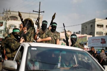 Israel y Hamás chocan sobre cómo debe hacerse el repliegue y el desarme anunciados por Trump