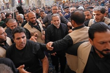 Trump advierte a Irán de que tiene que elegir entre el «acuerdo» o la «rendición total»