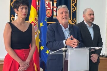 La batalla por los espacios para alojar a migrantes alarga la crisis de Ceuta