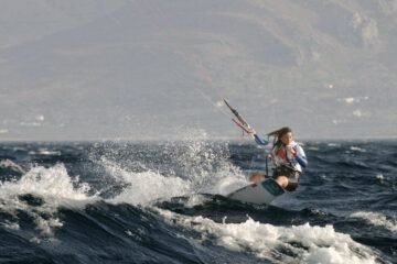 Gisela Pulido se recupera de un duro accidente entrenando en Tarifa