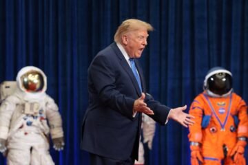 Trump anuncia la creación de una academia militar espacial: “El dominio estadounidense no es una elección”